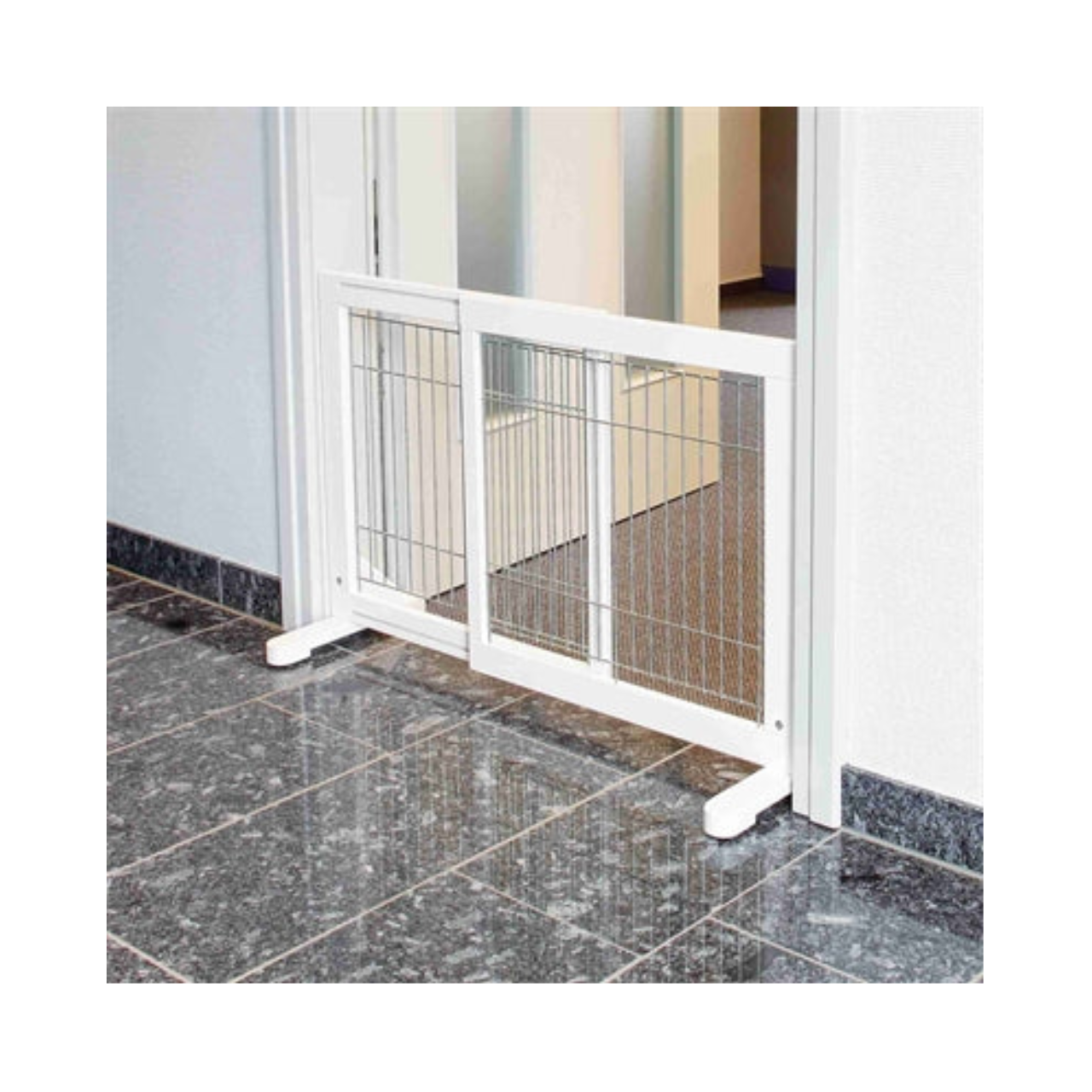 Trixie Extendable Locking Gate White